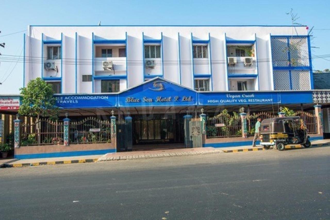 Blue Sea Hotel Порт Блеър Екстериор снимка